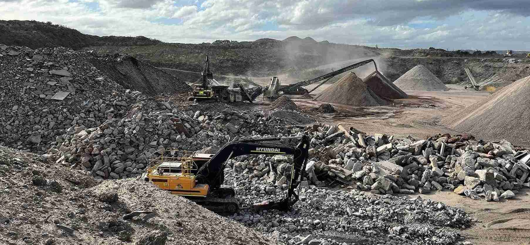 Crushing and Screening 1 crushing and screening in mining site western australia
